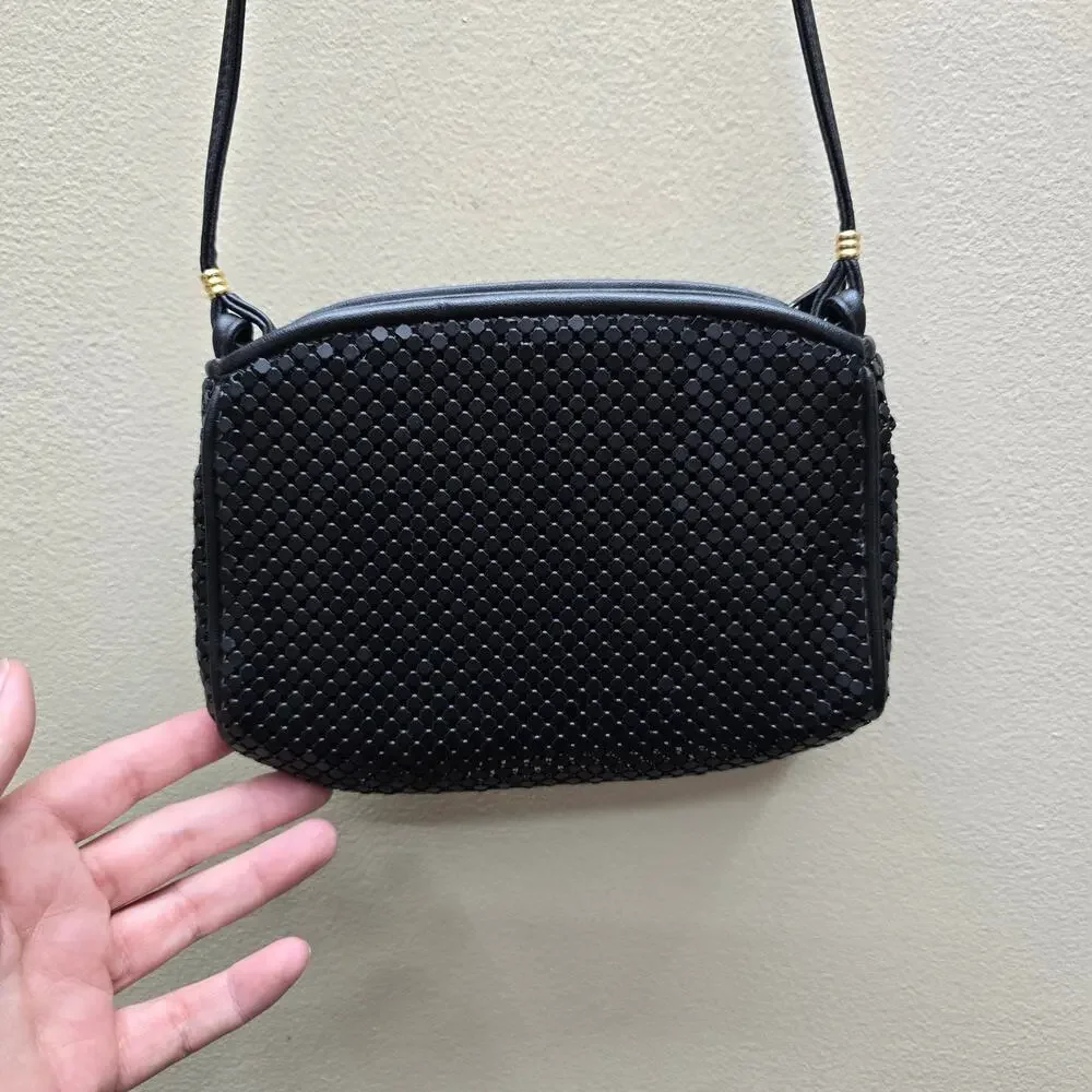 Vintage Whiting and Davis Metal Mesh Shoulder Evening Bag Event Gold Hardware